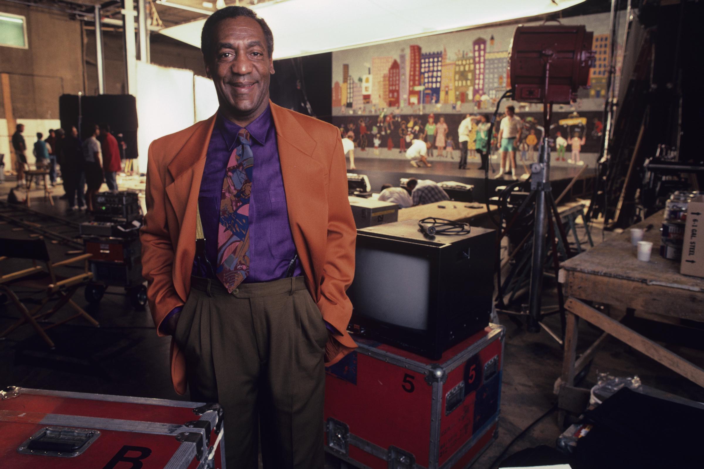 Bill Cosby on the set of "The Cosby Show," circa 1990. | Source: Getty Images