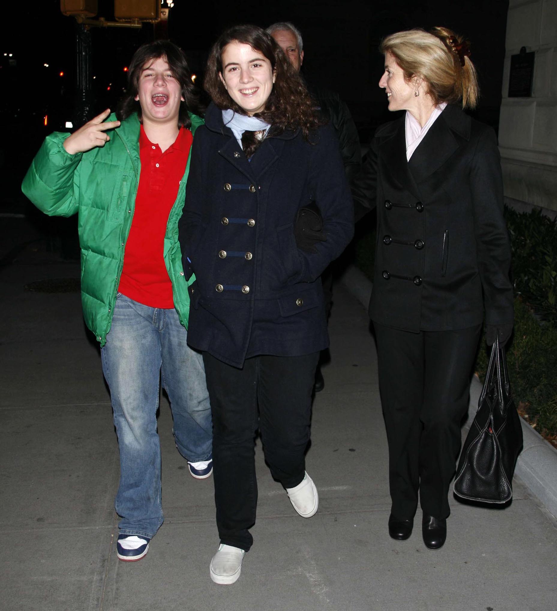 John Kennedy Schlossberg, Tatiana Kennedy Schlossberg and Caroline Kennedy Schlossberg in New York City on December 10, 2006. | Source: Getty Images
