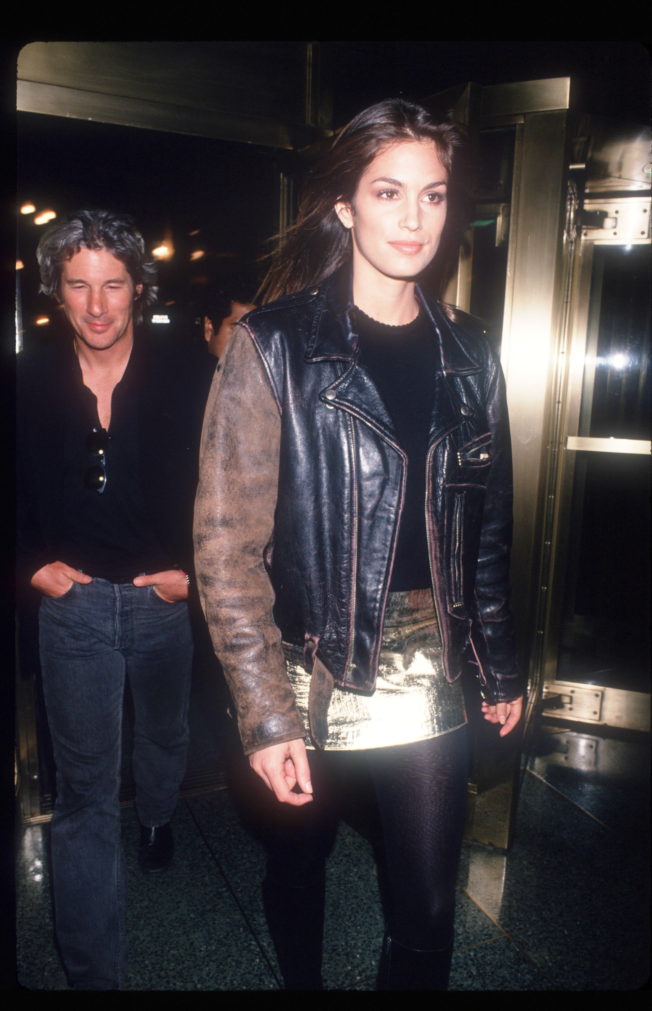 Cindy Crawford and Richard Gere on April 28, 1994, in New York City | Source: Getty Images