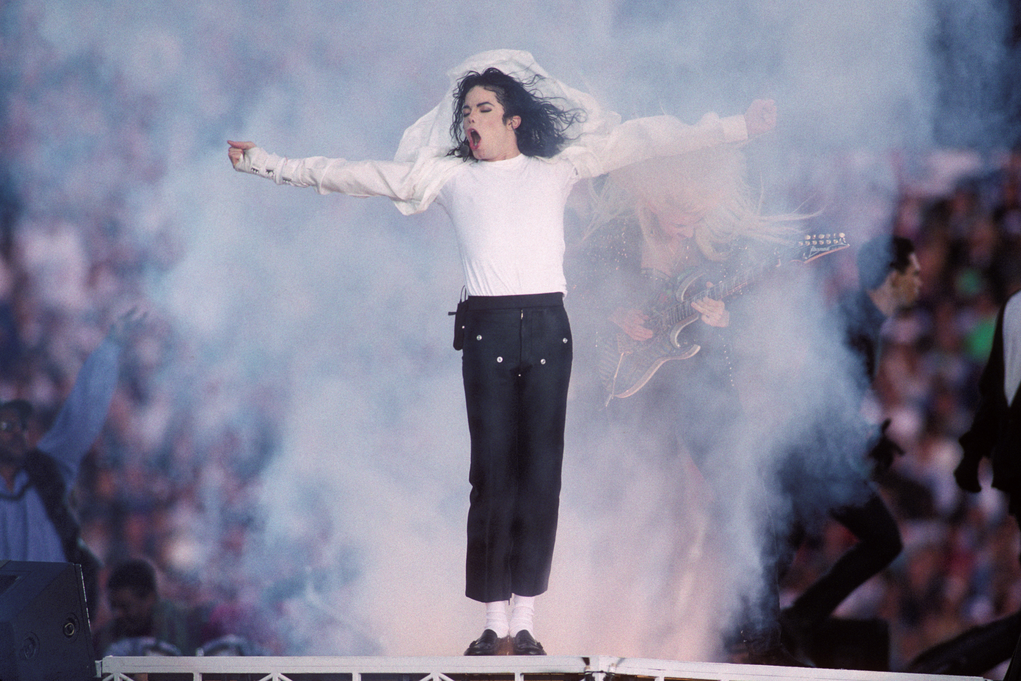 Michael Jackson is captured mid-performance in Pasadena, California. | Source: Getty Images