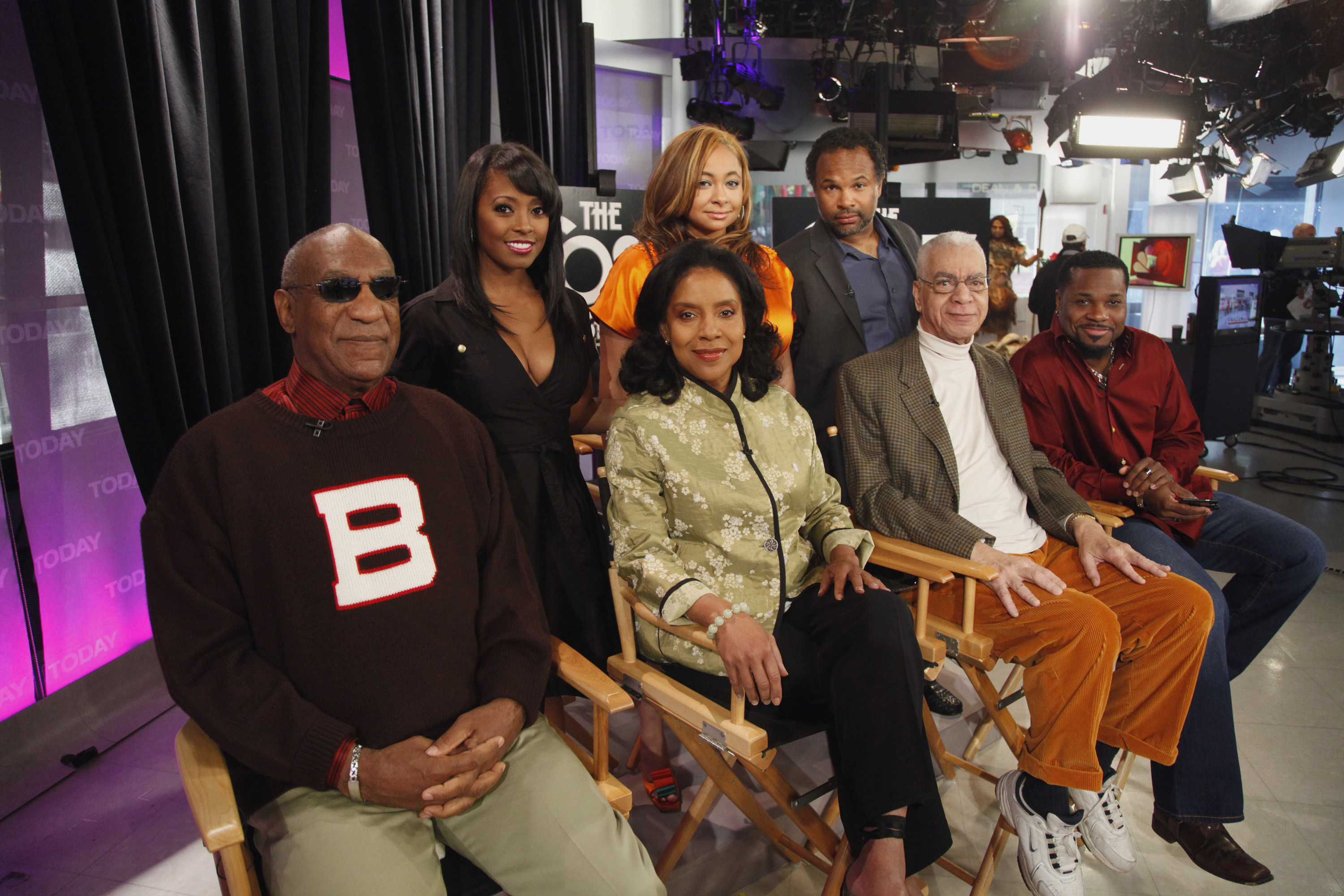 The cast of "The Cosby Show" reunites on the "Today" show to discuss the series and its 25th Anniversary Commemorative Edition on May 19, 2009. | Source: Getty Images